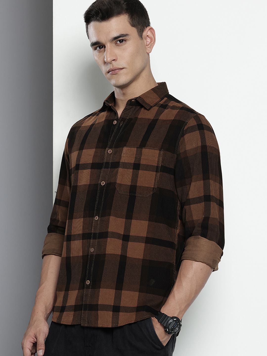 Men's Brown Regular Fit Checked Casual Shirt