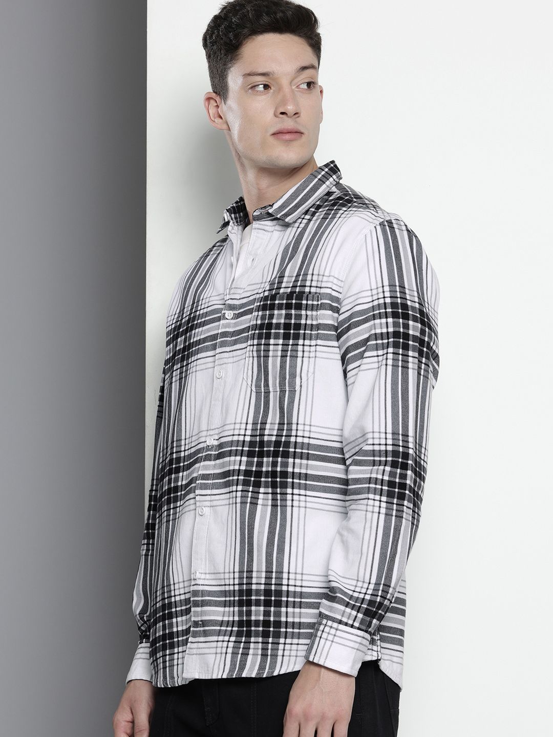 Men's White Regular Fit Checked Casual Overshirt
