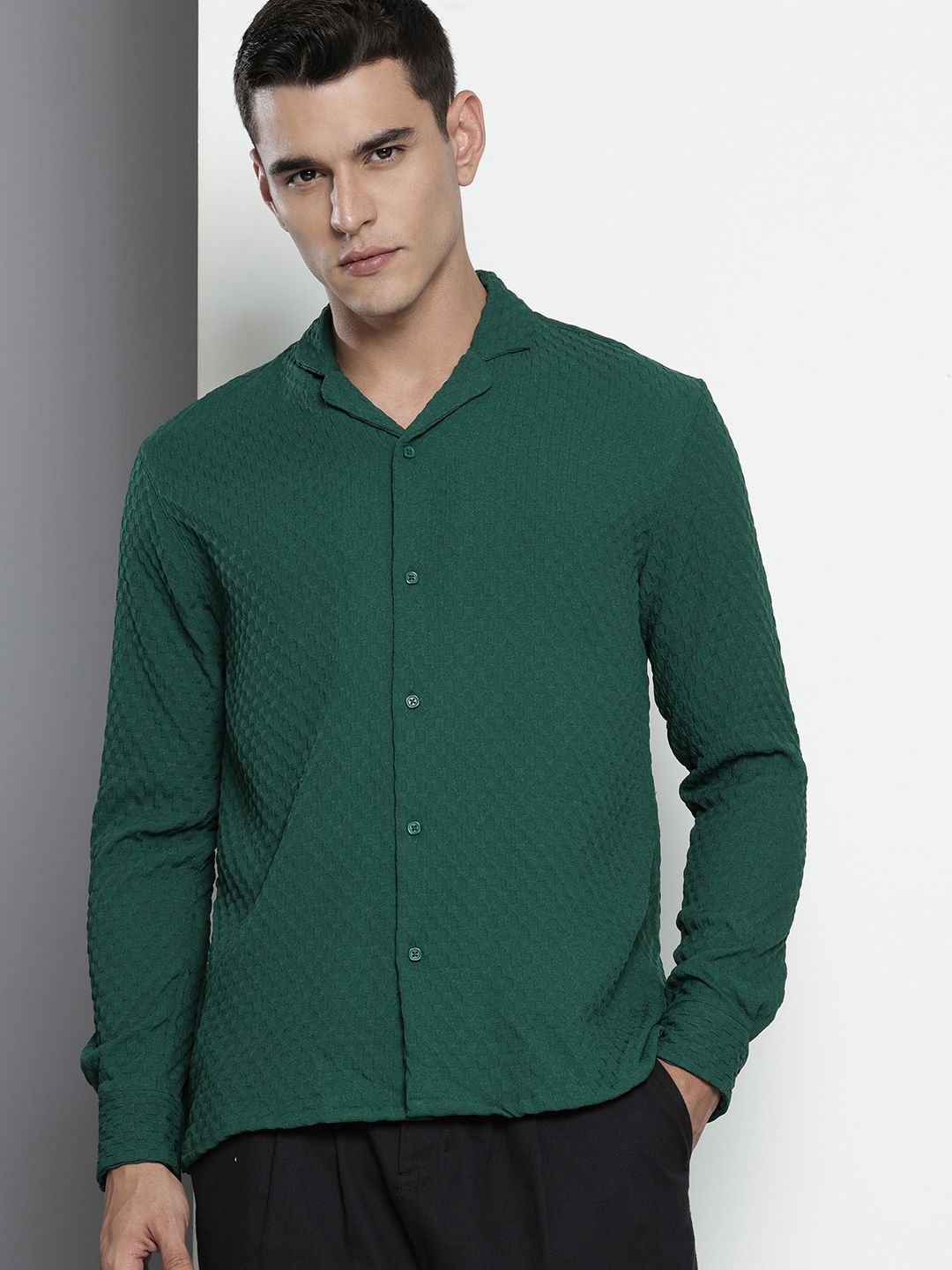 Men's Green Relaxed Fit Solid Resort Wear Shirt