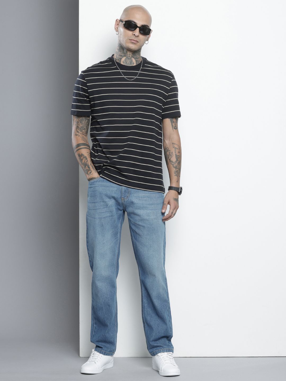 Men's Blue Straight Fit Solid Jeans