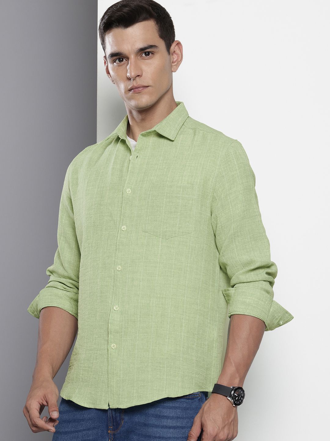 Men's Green Slim Fit Vertical Striped Casual Shirt