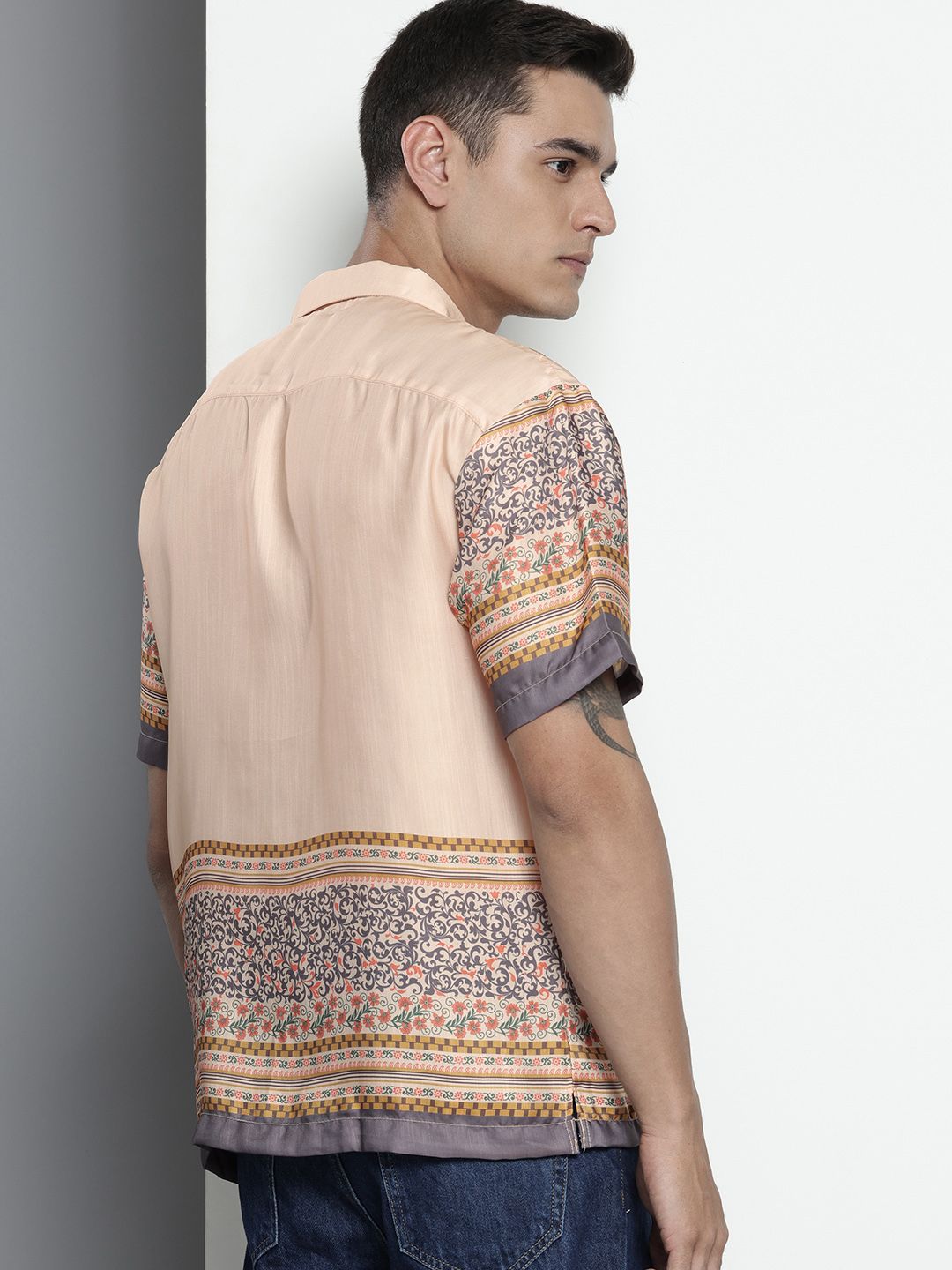 Men's Beige Relaxed Fit Indie Resort Wear Shirt