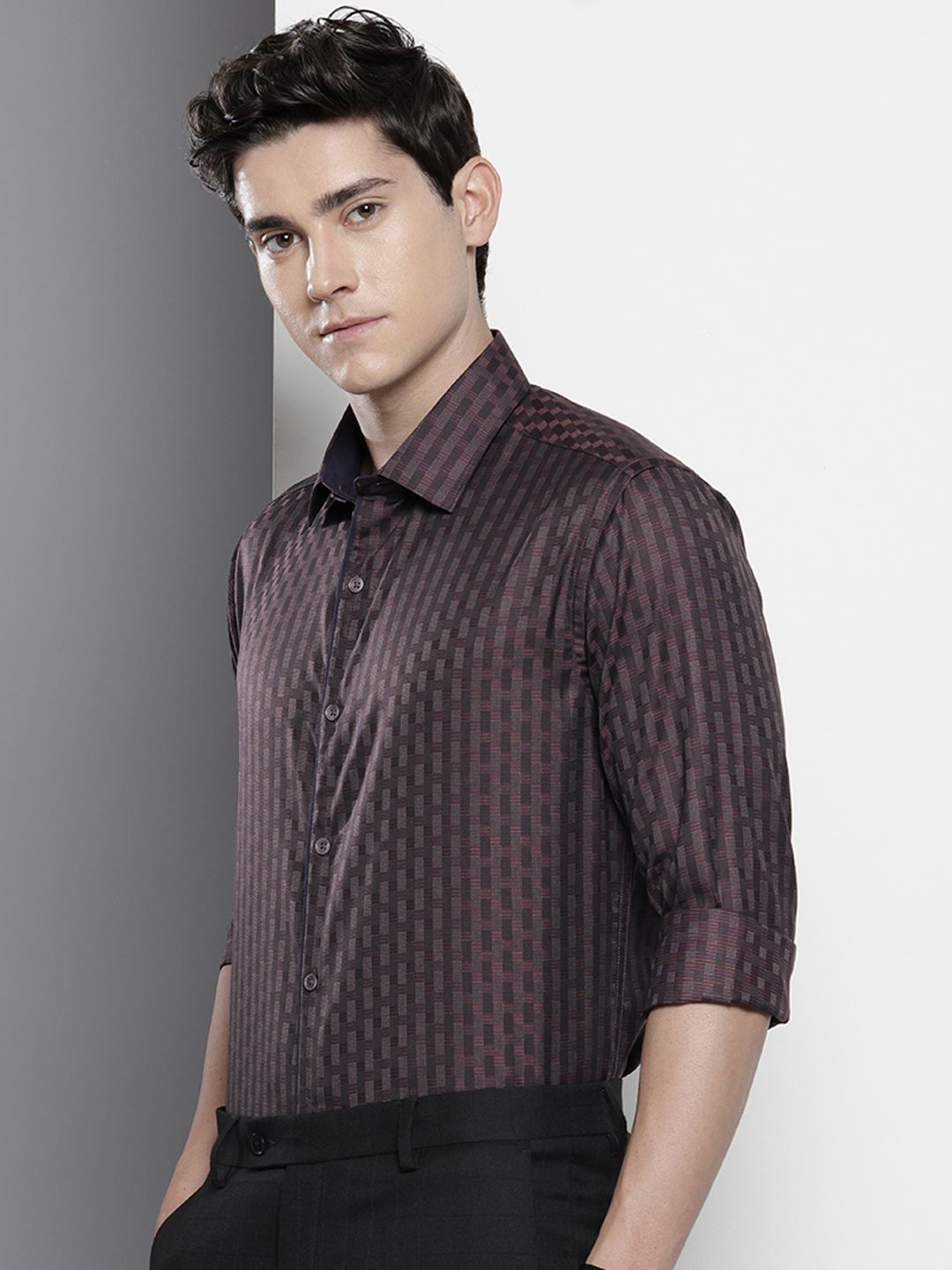 Men's Purple Slim Fit Checked Formal Shirt