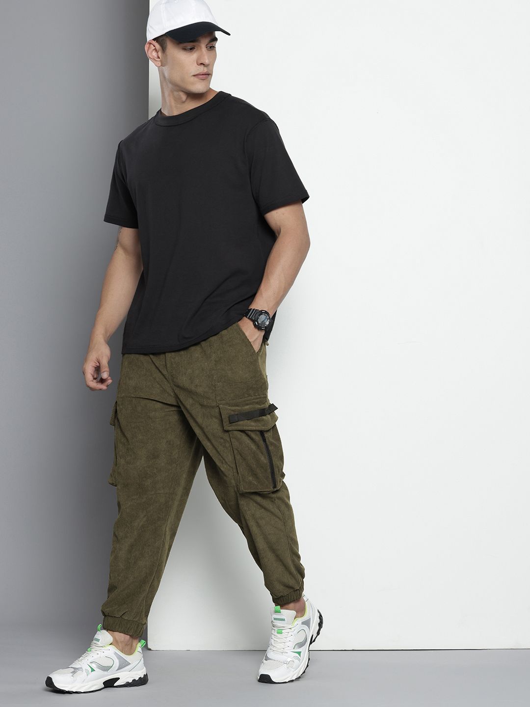 Men's Olive Relaxed Fit Textured Corduroy Loose Joggers