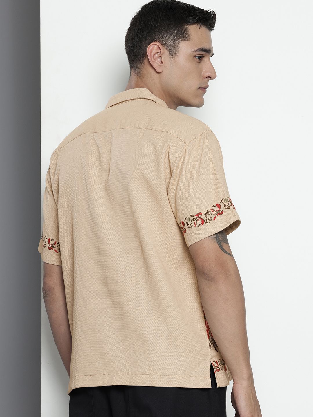 Men's Khaki Relaxed Fit Solid Resort Wear Shirt