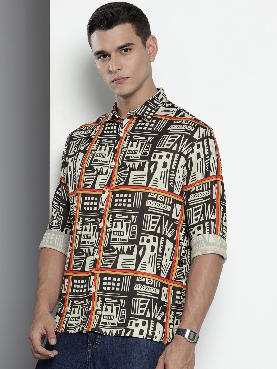 Men's Beige Relaxed Fit Geometric Print Resort Wear Shirt