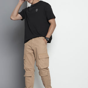 Men's Beige Relaxed Fit Solid Cargos