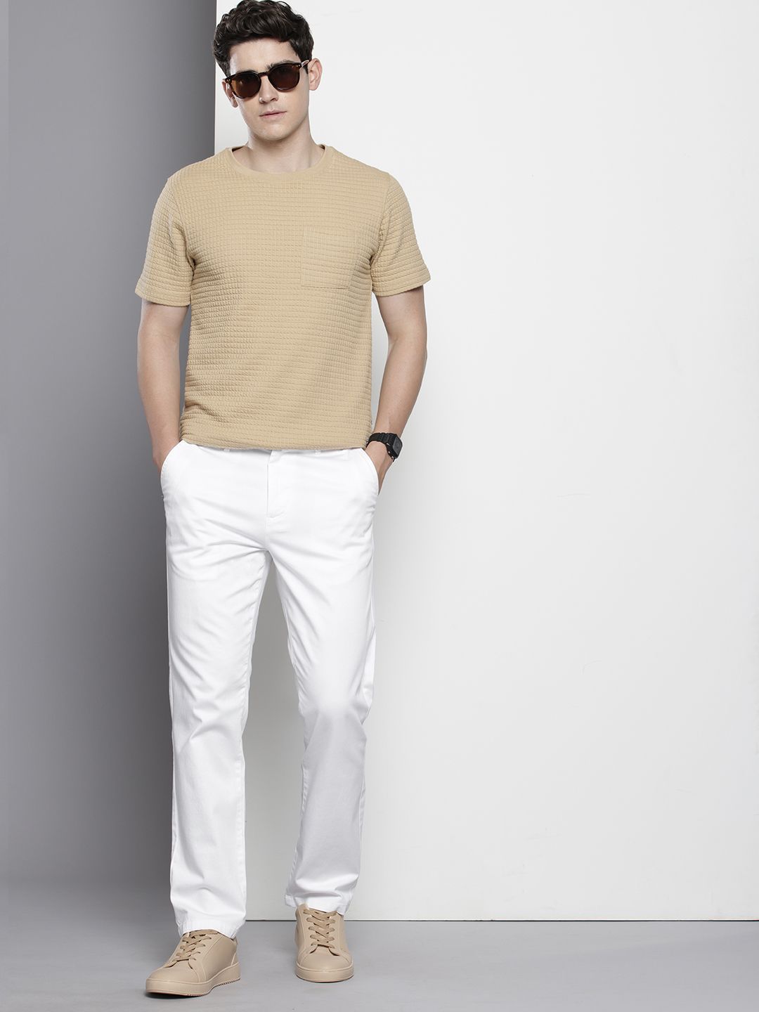 Men's White Regular Fit Solid Chinos