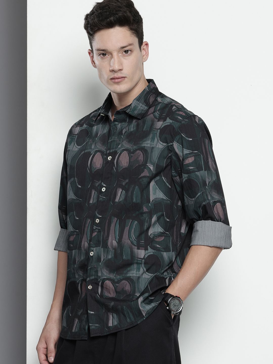 Men's Black Slim Fit Abstract Print Party Wear Shirt