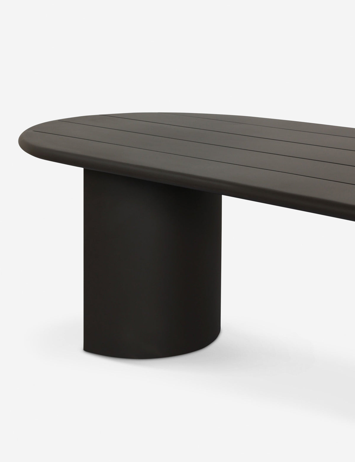 Gilda Outdoor Oval Dining Table