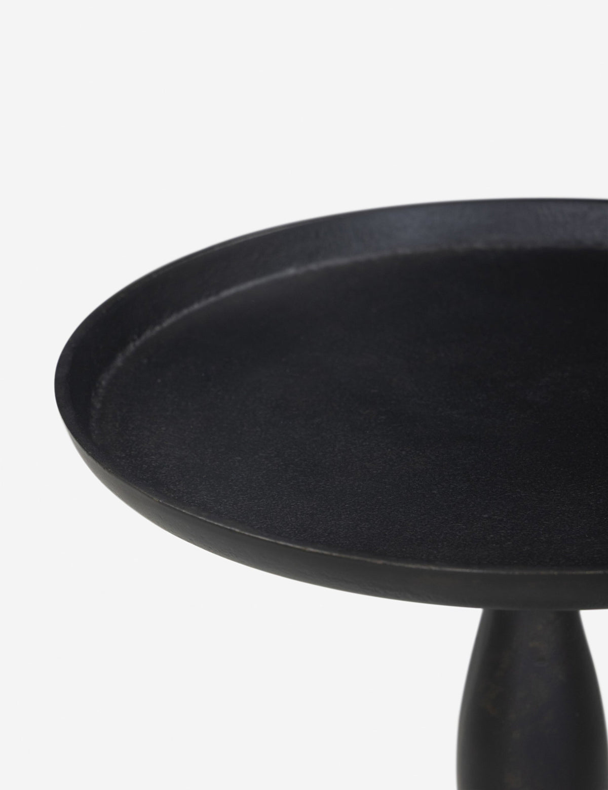 Liseta Round Side Table