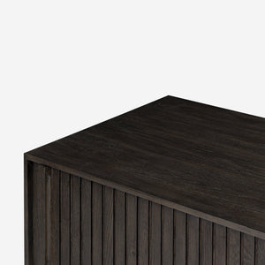 Henley Dresser