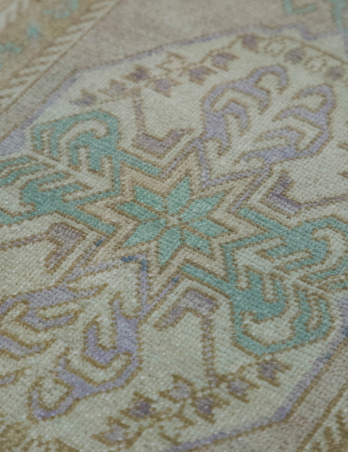 Vintage Turkish Hand-Knotted Wool Mini Rug No. 344, 1'6" x 3'