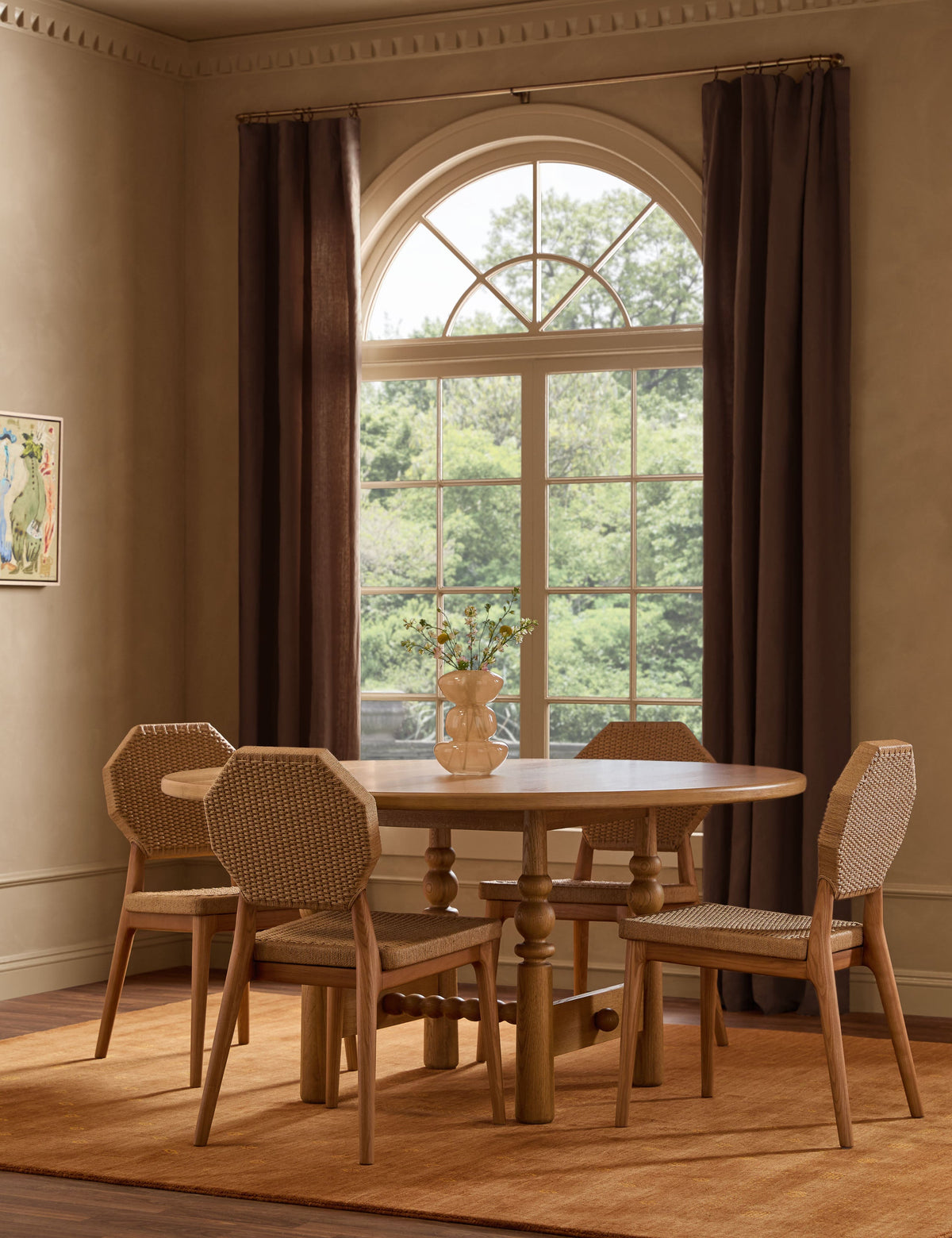 Blume Round Dining Table