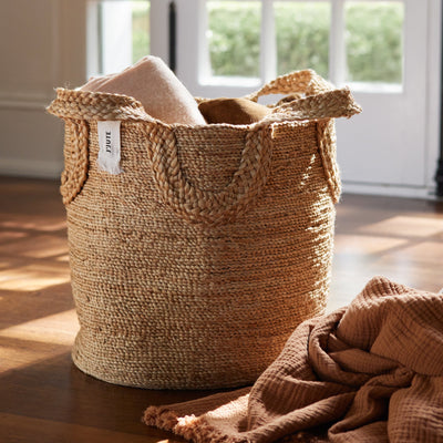 Ecole Basket, Tall by J'Jute