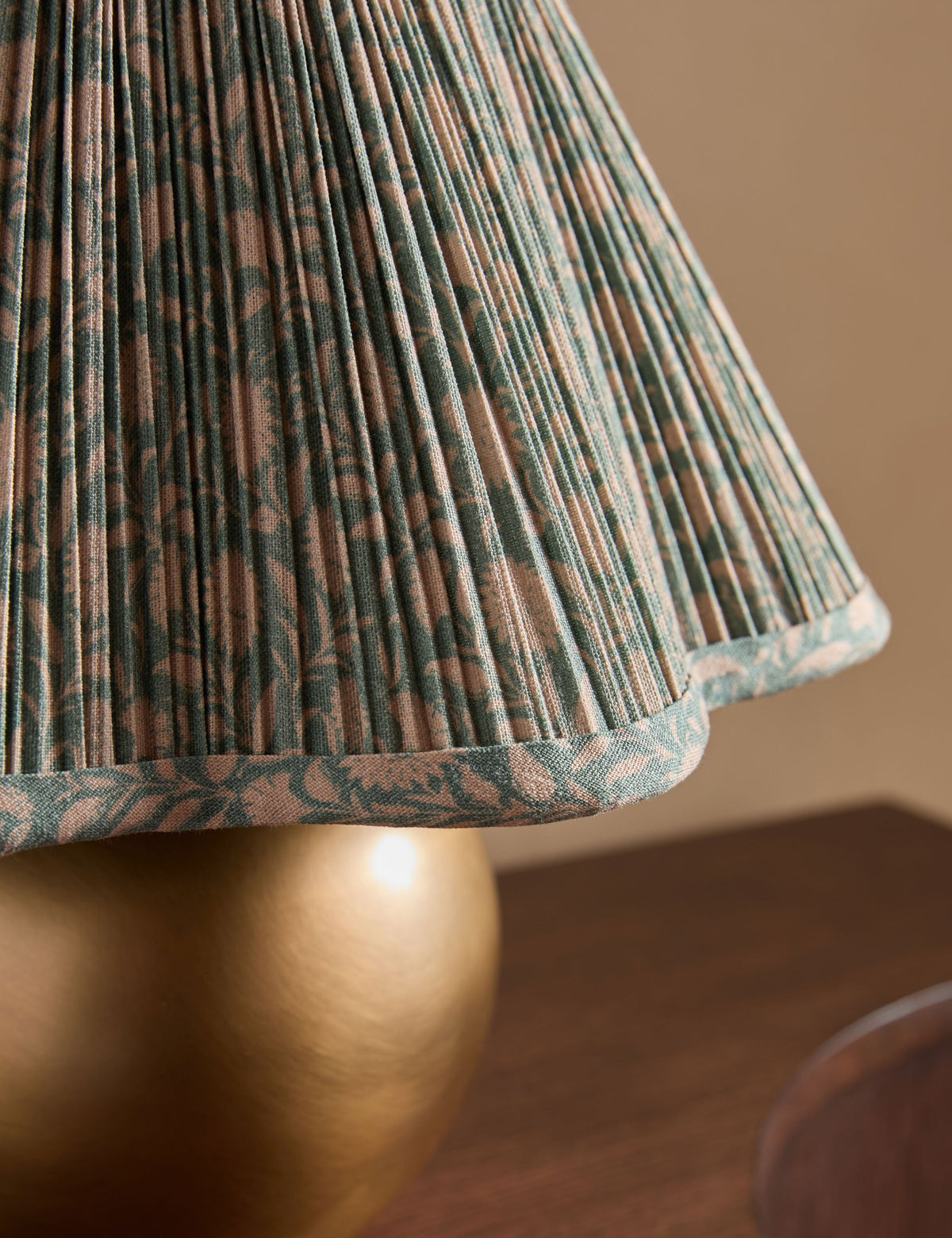 Jordan Table Lamp