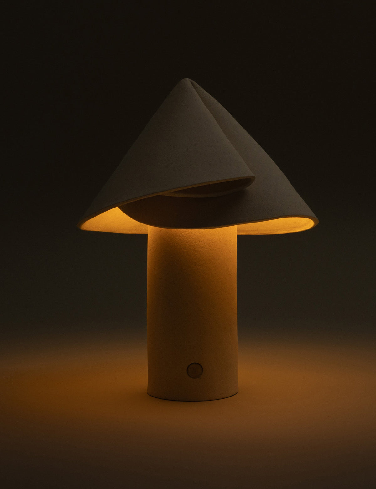 Shayd Table Lamp by SIN