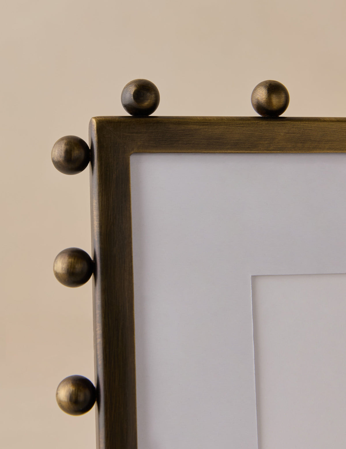 Lochlan Picture Frame