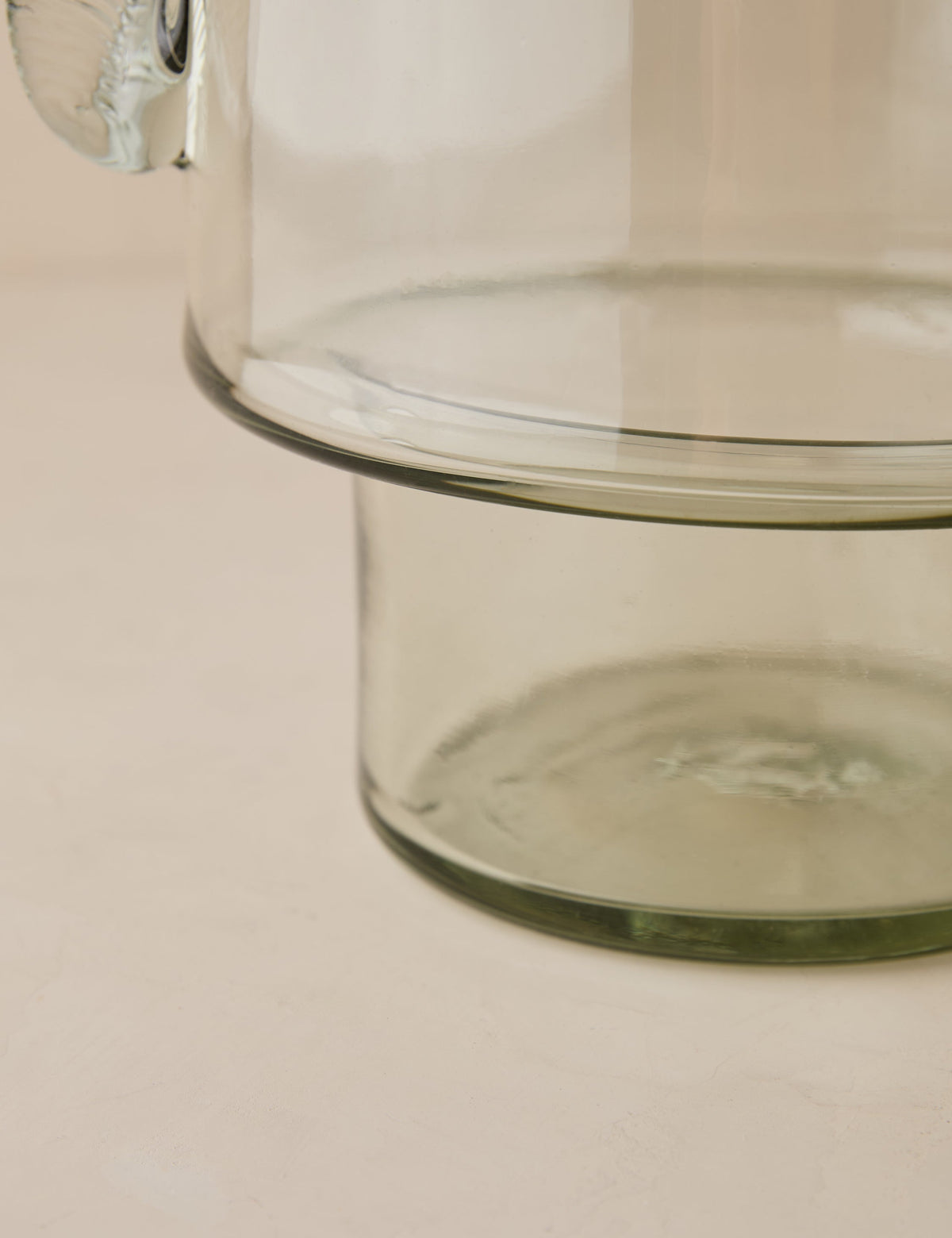 Nora Vase by Meso