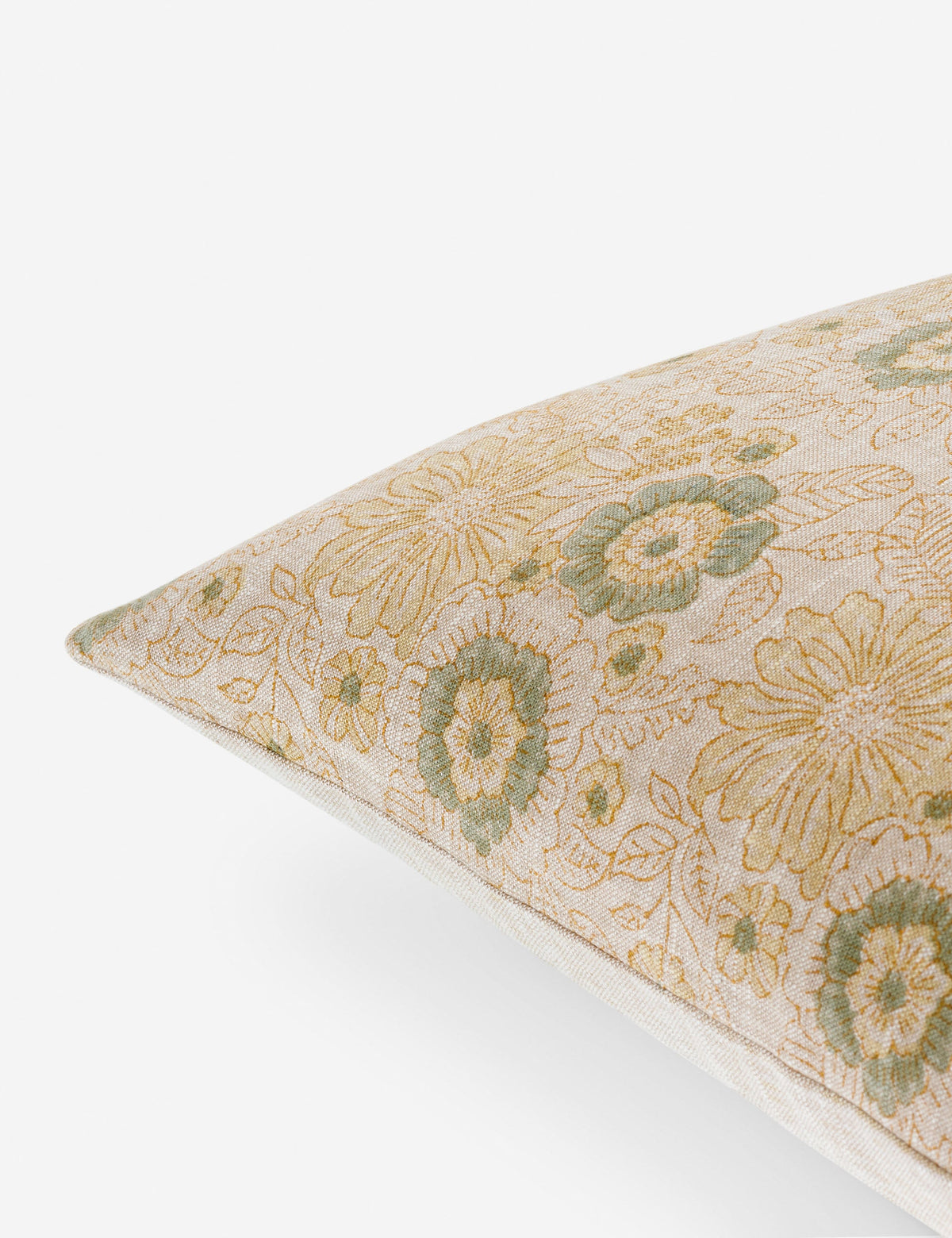 Yasemin Pillow