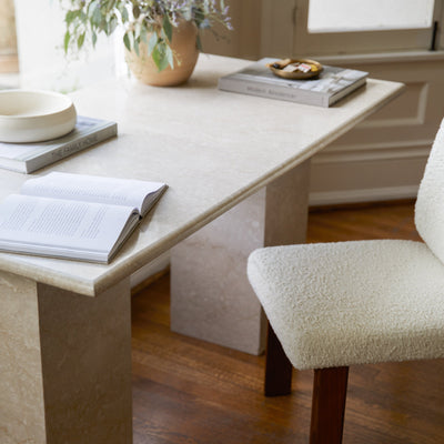 Leonel Desk