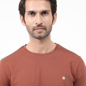 Rare Rabbit Articale Mens Magnus Dusky Rust Cotton Polyester Fabric Short Sleeve Crew Neck Slim Fit Printed T-Shirt