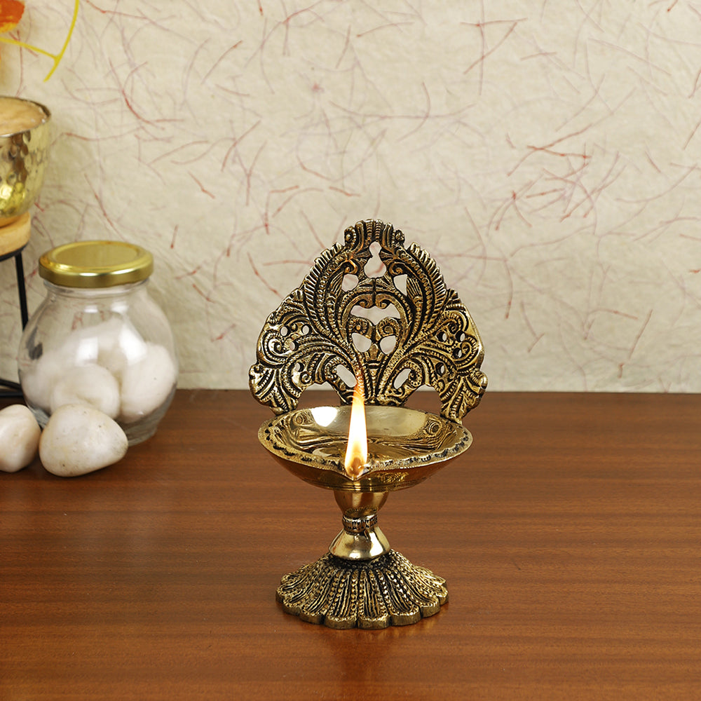 Antique Brass Metal Handcrafted Diya Lamp (3.6 x 3.6 in)
