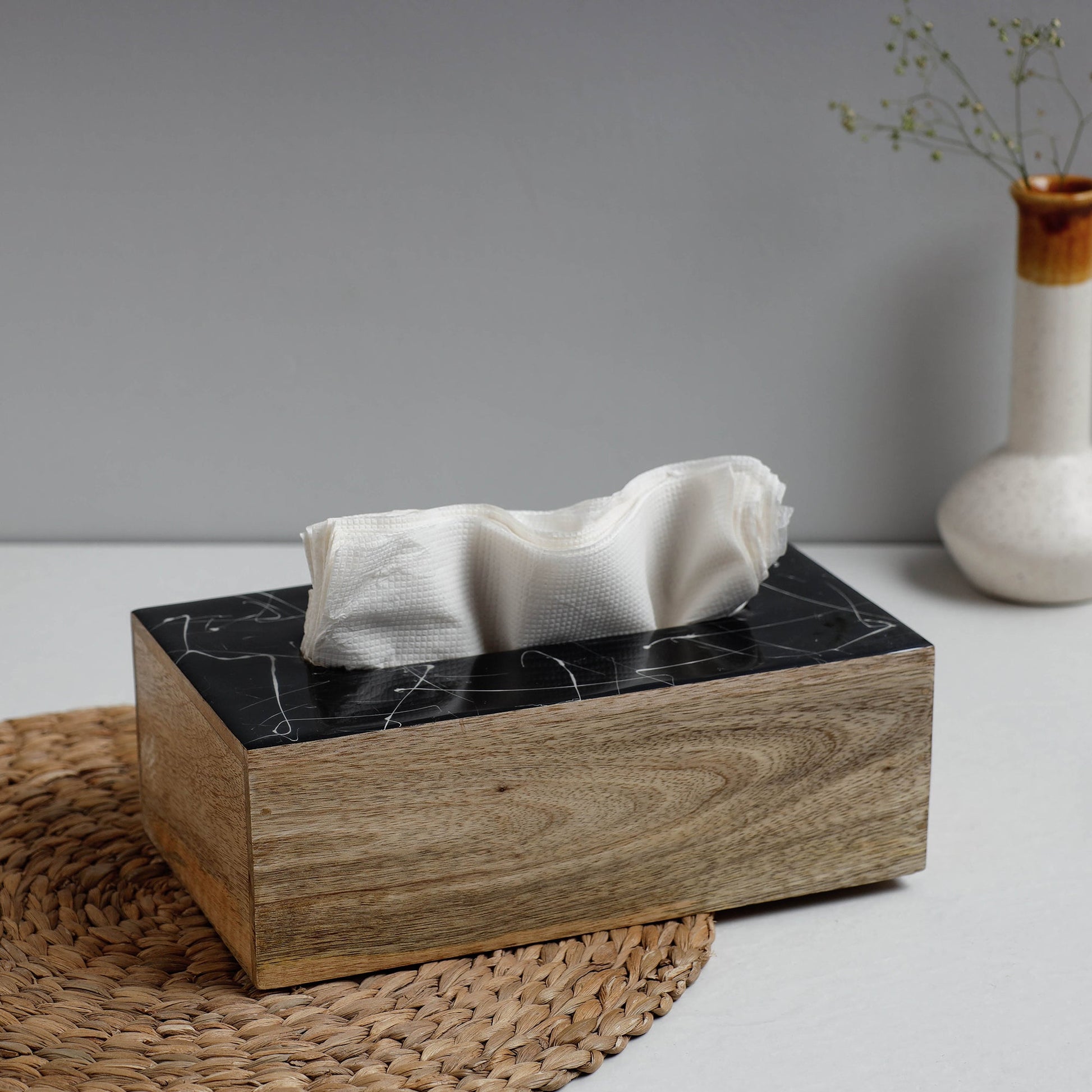 Brown - Handcrafted Mango Wooden Epoxy Resin Tissue Box (9 x 5 in)