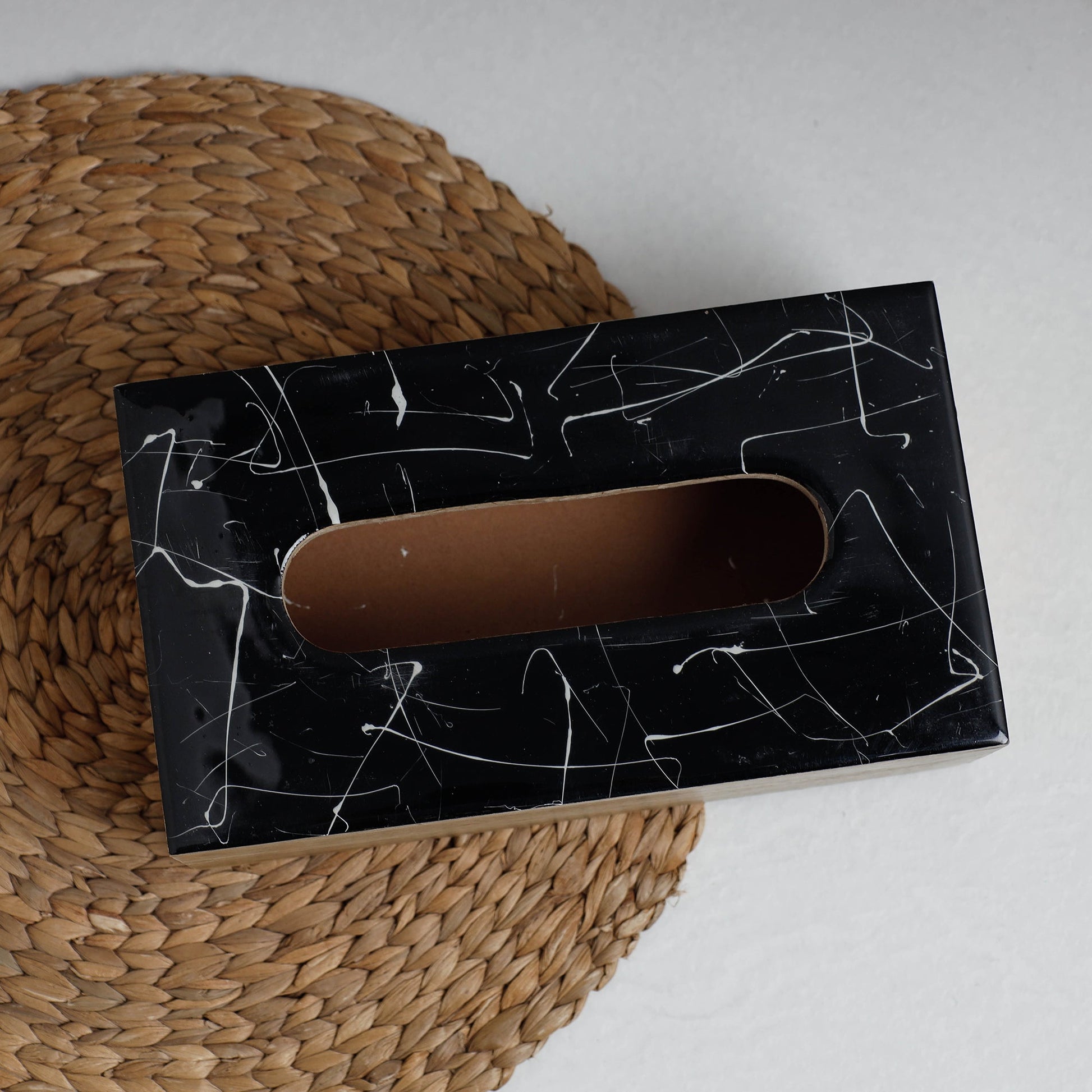 Brown - Handcrafted Mango Wooden Epoxy Resin Tissue Box (9 x 5 in)