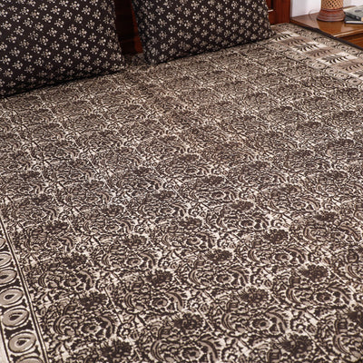 Brown - Pipad Block Printed Cotton Double Bed Cover with Pillow Covers (108 x 90 in)