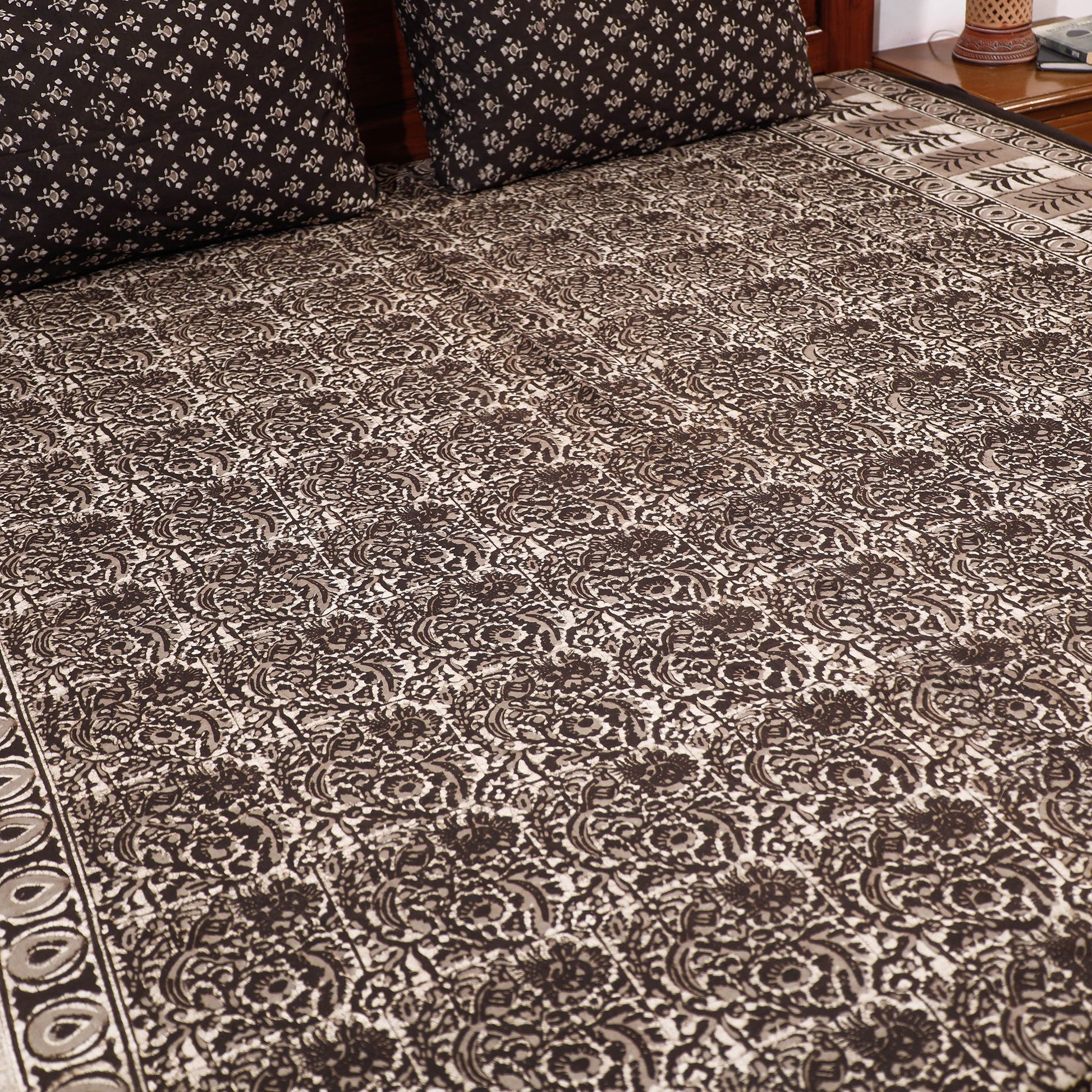 Brown - Pipad Block Printed Cotton Double Bed Cover with Pillow Covers (108 x 90 in)