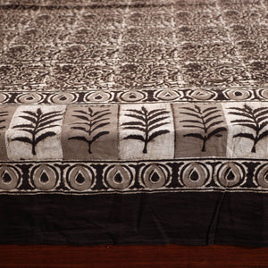 Brown - Pipad Block Printed Cotton Double Bed Cover with Pillow Covers (108 x 90 in)