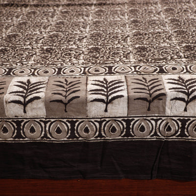 Brown - Pipad Block Printed Cotton Double Bed Cover with Pillow Covers (108 x 90 in)