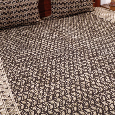 Brown - Pipad Block Printed Cotton Double Bed Cover with Pillow Covers (108 x 90 in)
