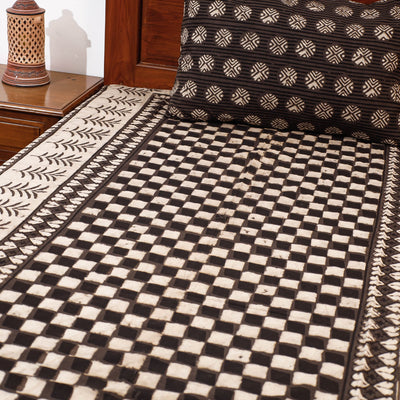 Brown - Pipad Block Printed Cotton Single Bed Cover with Pillow Covers (90 x 60 in)