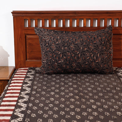 Brown - Pipad Block Printed Cotton Single Bed Cover with Pillow Covers (90 x 60 in)