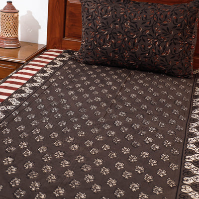 Brown - Pipad Block Printed Cotton Single Bed Cover with Pillow Covers (90 x 60 in)