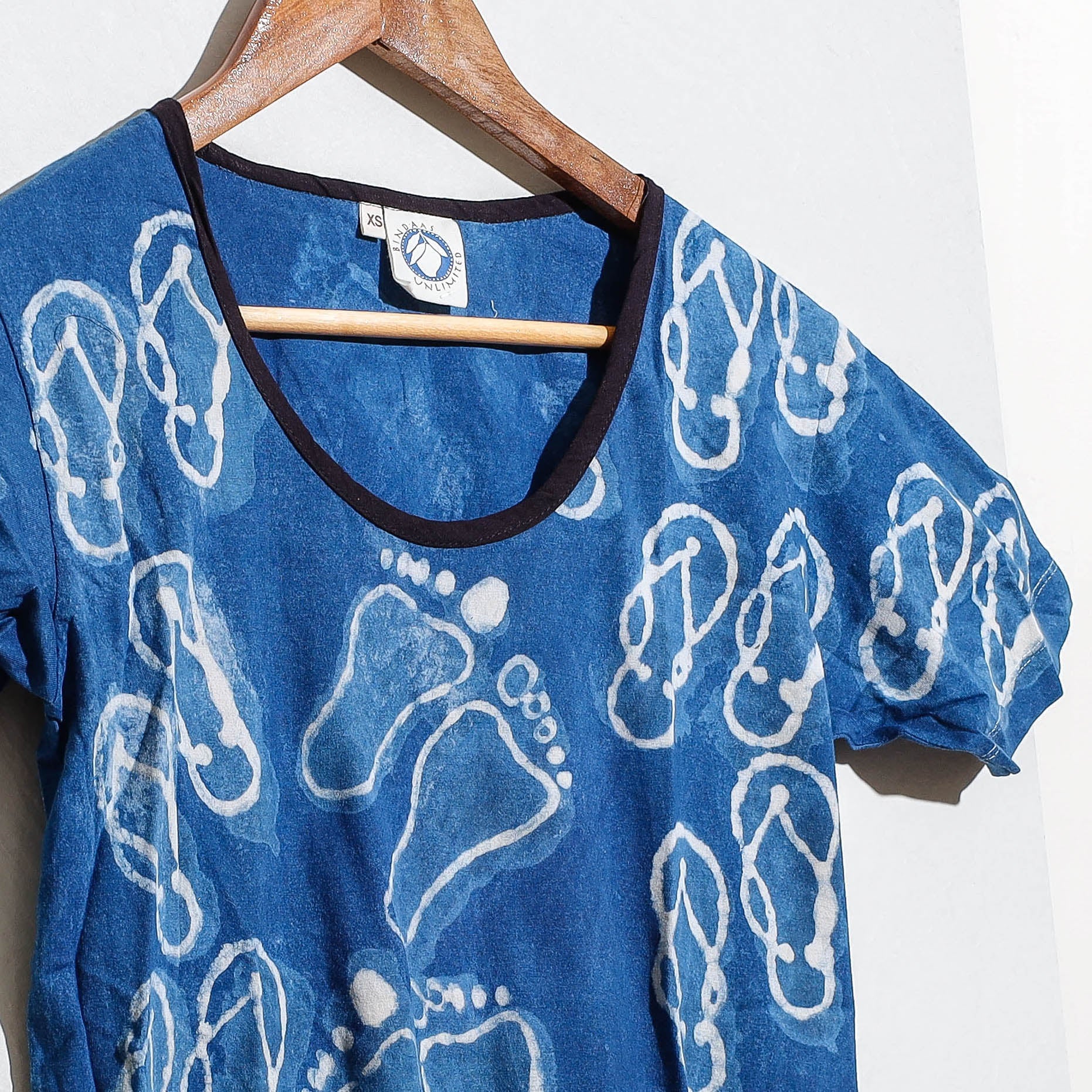 Bindaas Block Art Printed Cotton Women Round Neck T-shirt 87