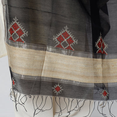Black - Gavanti Kasuti Embroidery Handloom Maheshwari Silk Dupatta