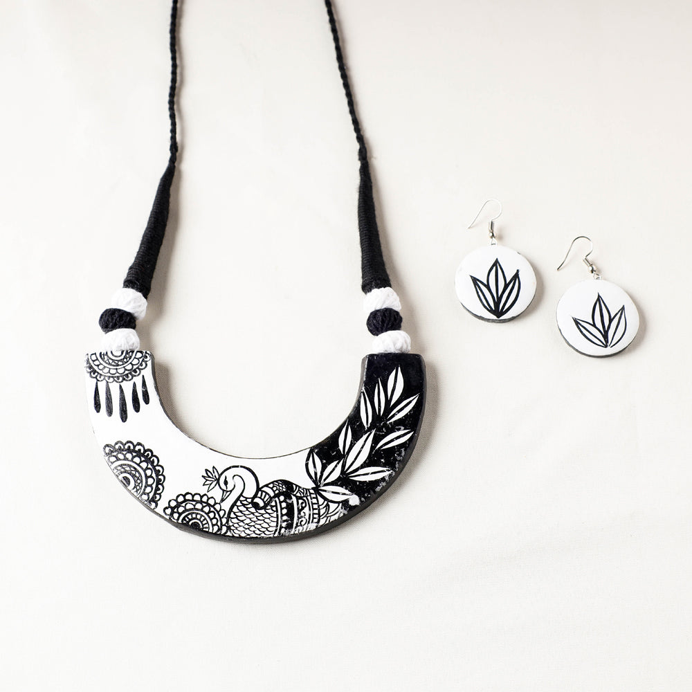 Bishnupur Handpainted Terracotta Necklace Set