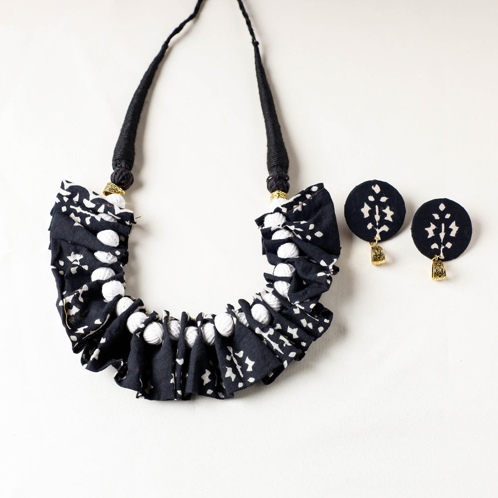 Bishnupur Handcrafted Fabric Necklace Set