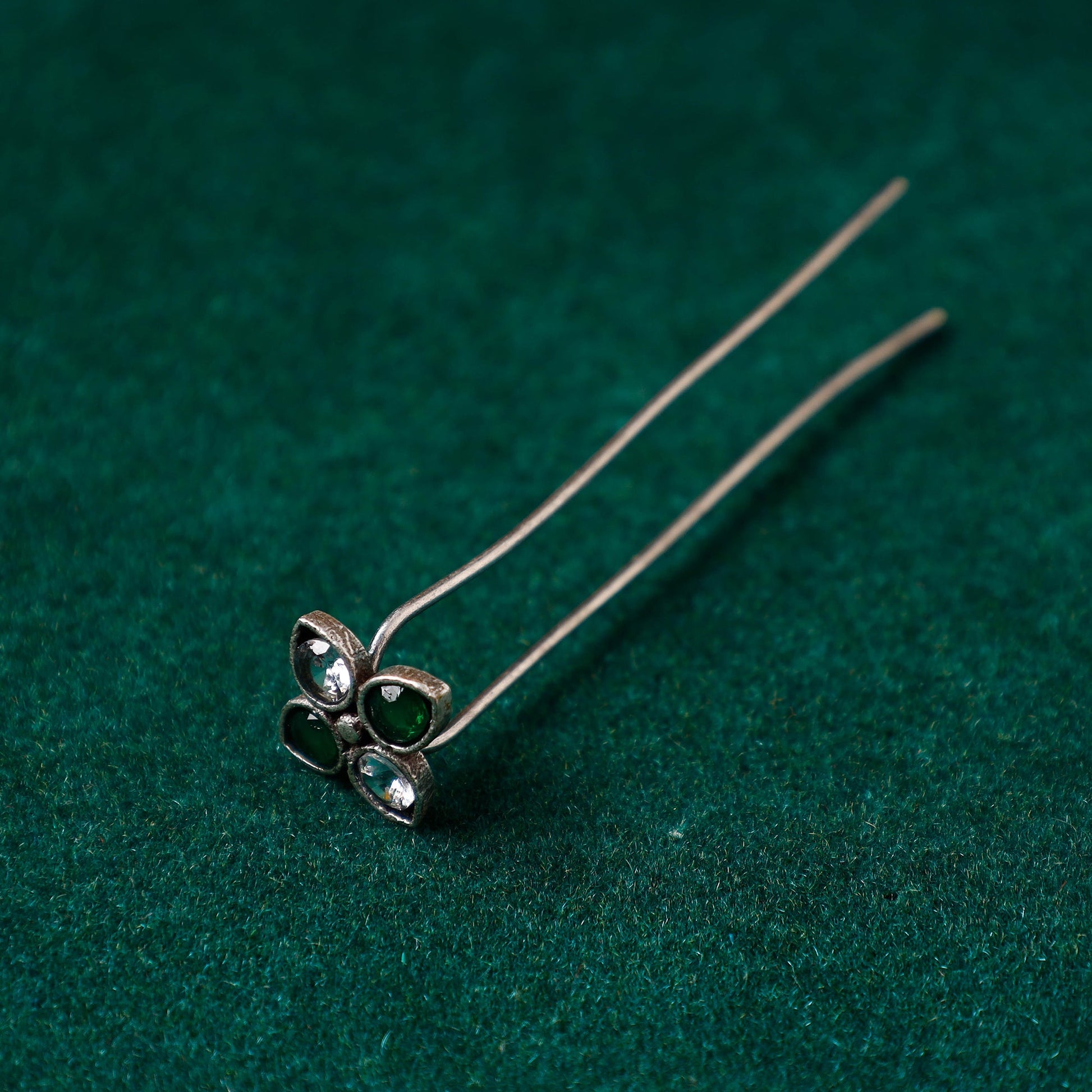 Antique Silver Finish Oxidised Brass Base Stone Work Juda Pin