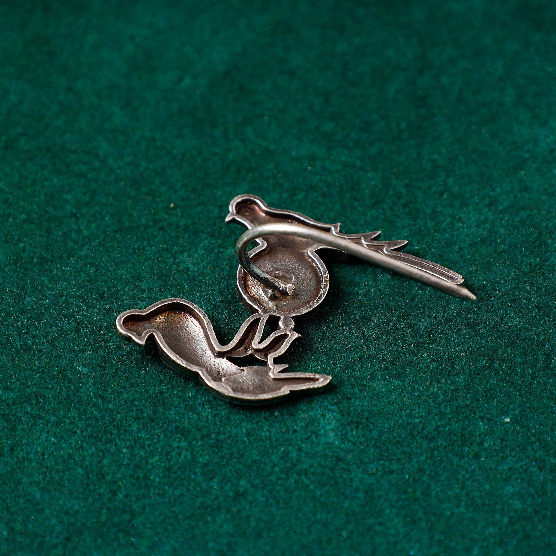 Antique Silver Finish Oxidised Brass Base Juda Pin