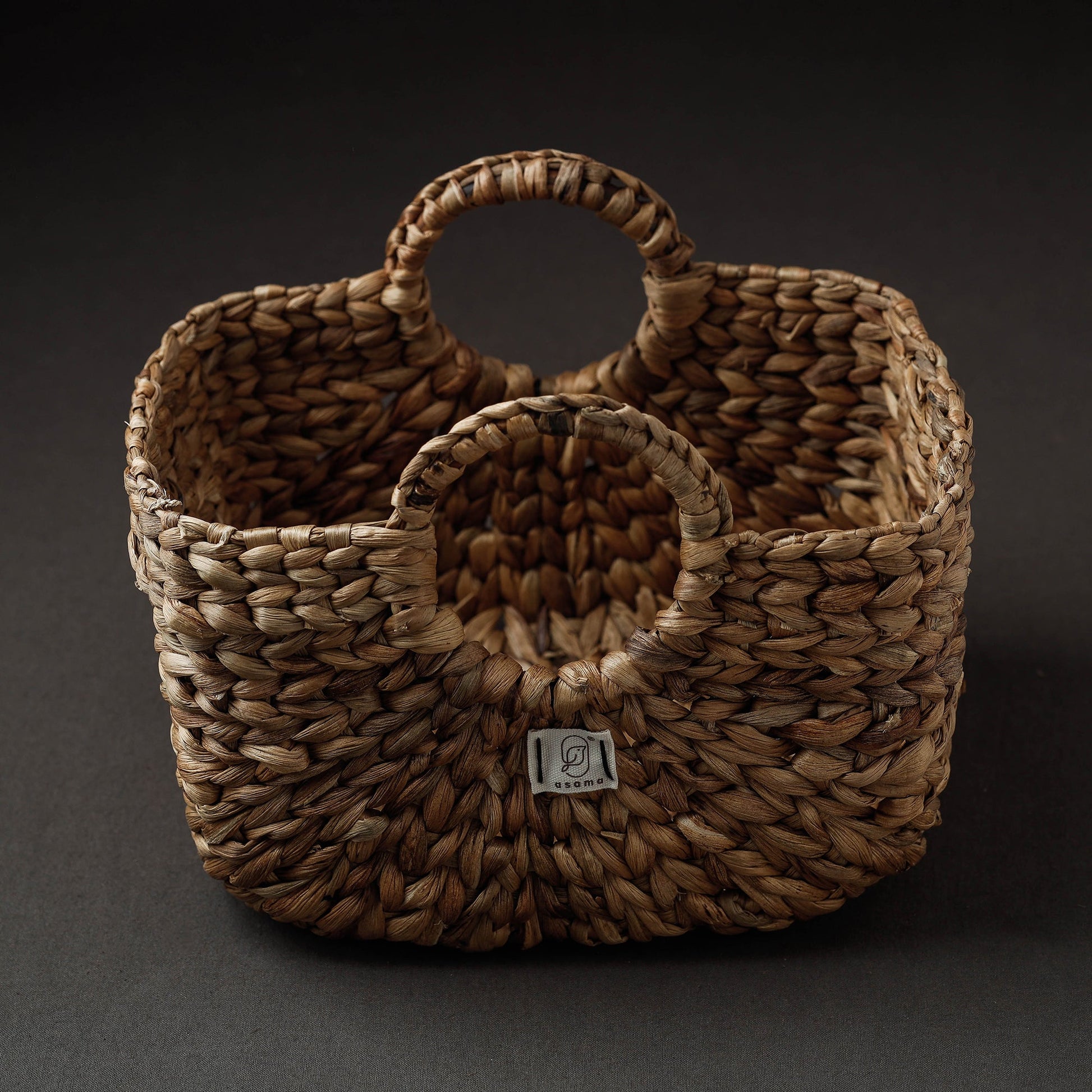 Brown - Handcrafted Organic Water Hyacinth Bamboo Handle Basket Medium (8.5 x 6 in)