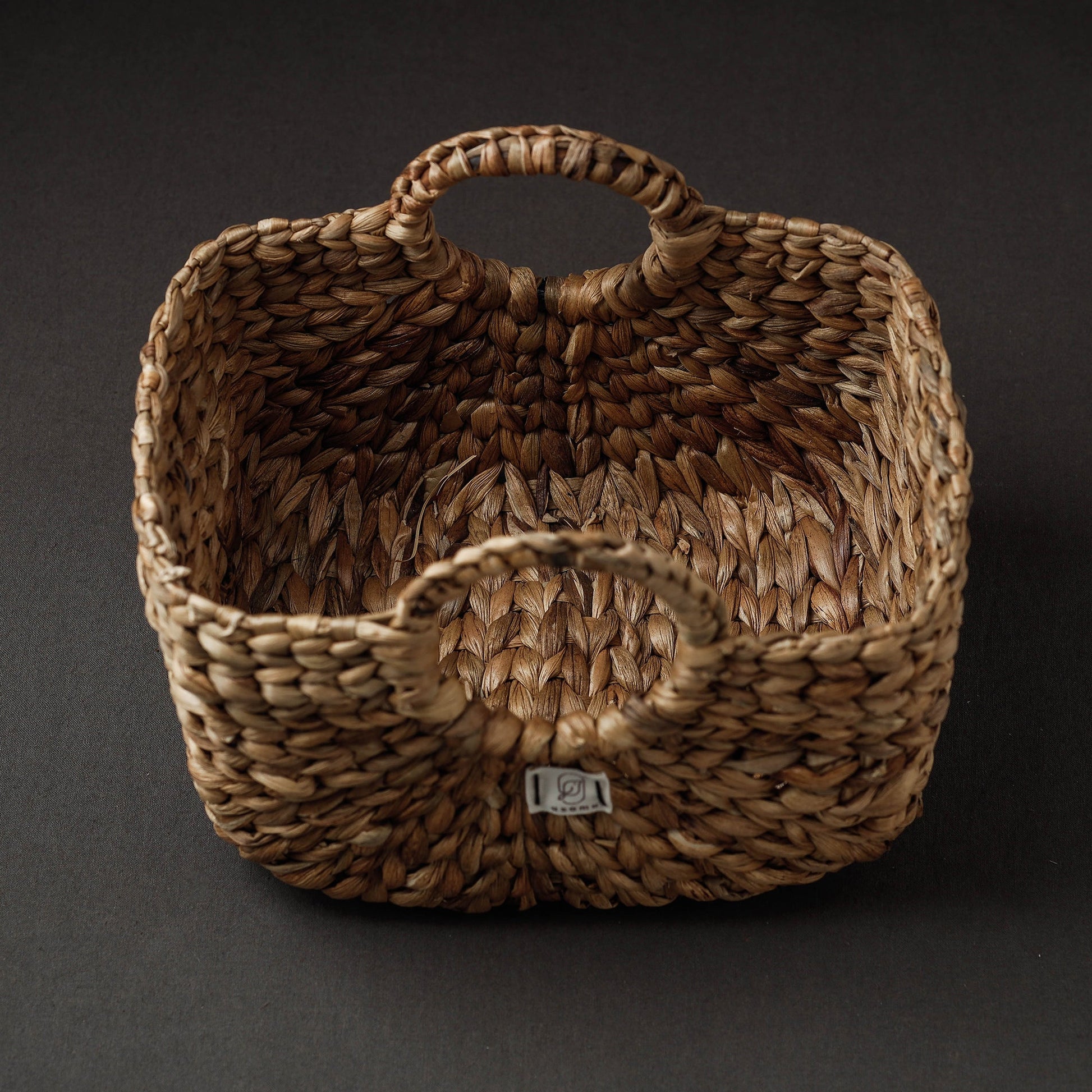 Brown - Handcrafted Organic Water Hyacinth Bamboo Handle Basket Medium (8.5 x 6 in)