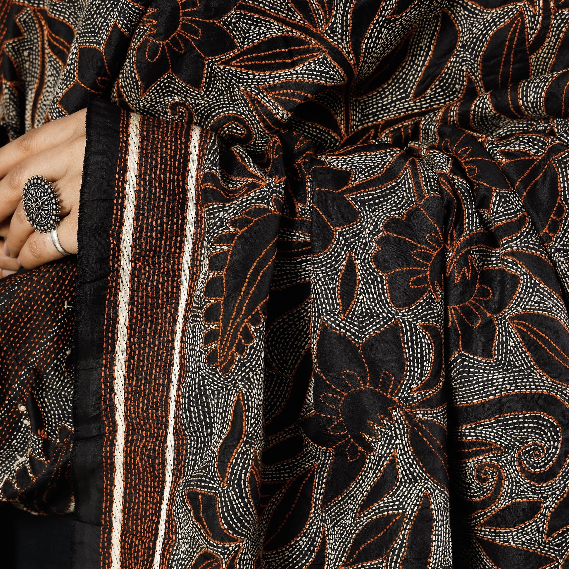 Black - Bengal Nakshi Kantha Embroidery Tussar Silk Handloom Dupatta