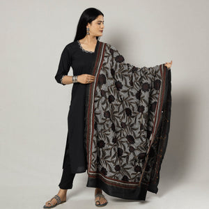 Black - Bengal Nakshi Kantha Embroidery Tussar Silk Handloom Dupatta