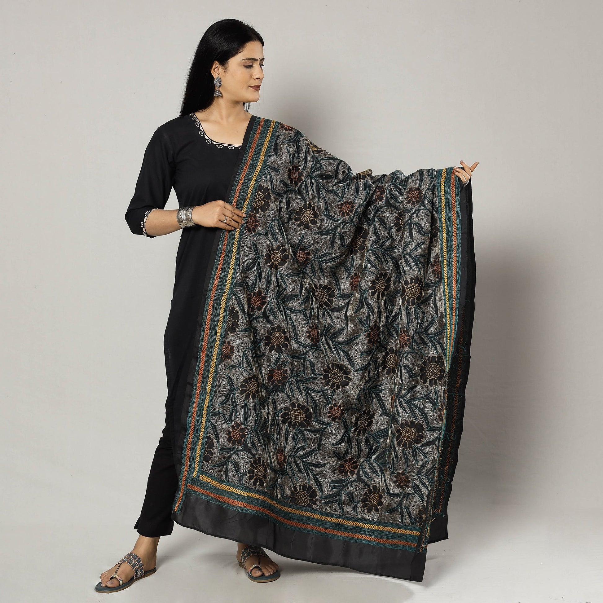 Black - Bengal Nakshi Kantha Embroidery Tussar Silk Handloom Dupatta