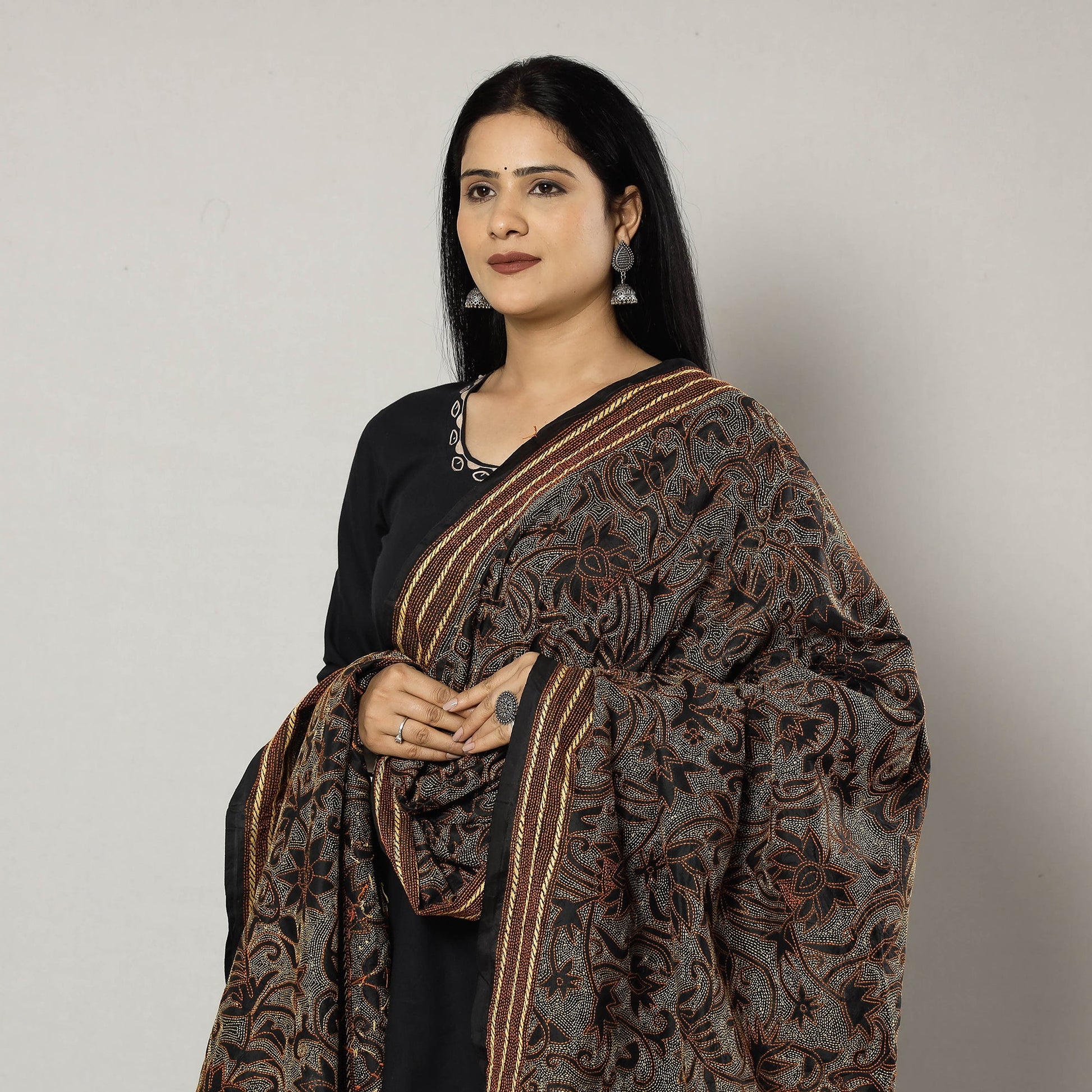 Black - Bengal Nakshi Kantha Embroidery Tussar Silk Handloom Dupatta