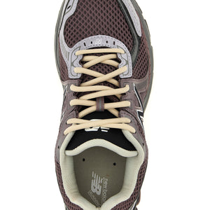 New Balance 860 Sneakers